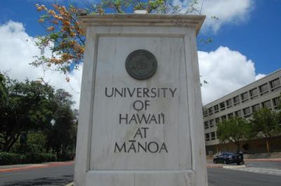 university of hawaii acceptance rate